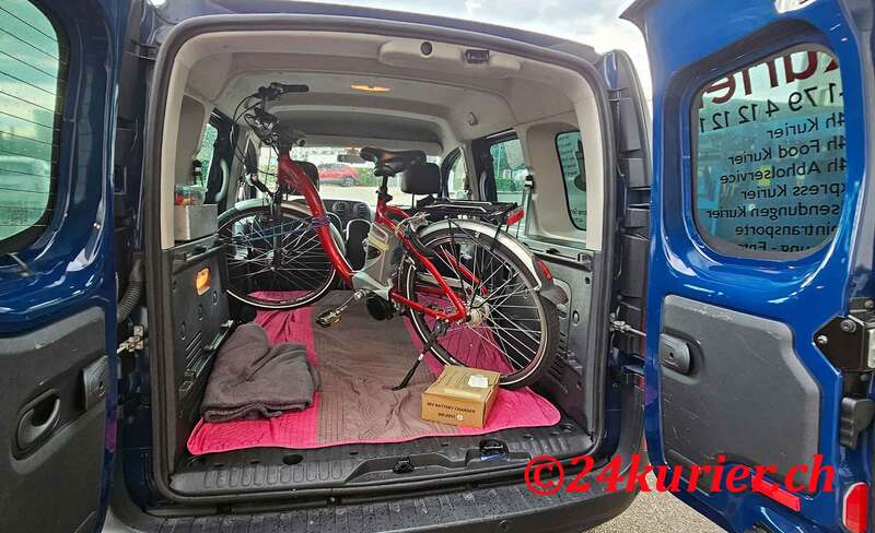 E-Bike Transport Abholung bei Bike World Prattteln Damen E Velo und nach Zürich Liefern mit 24Kurier zu faire Preise 